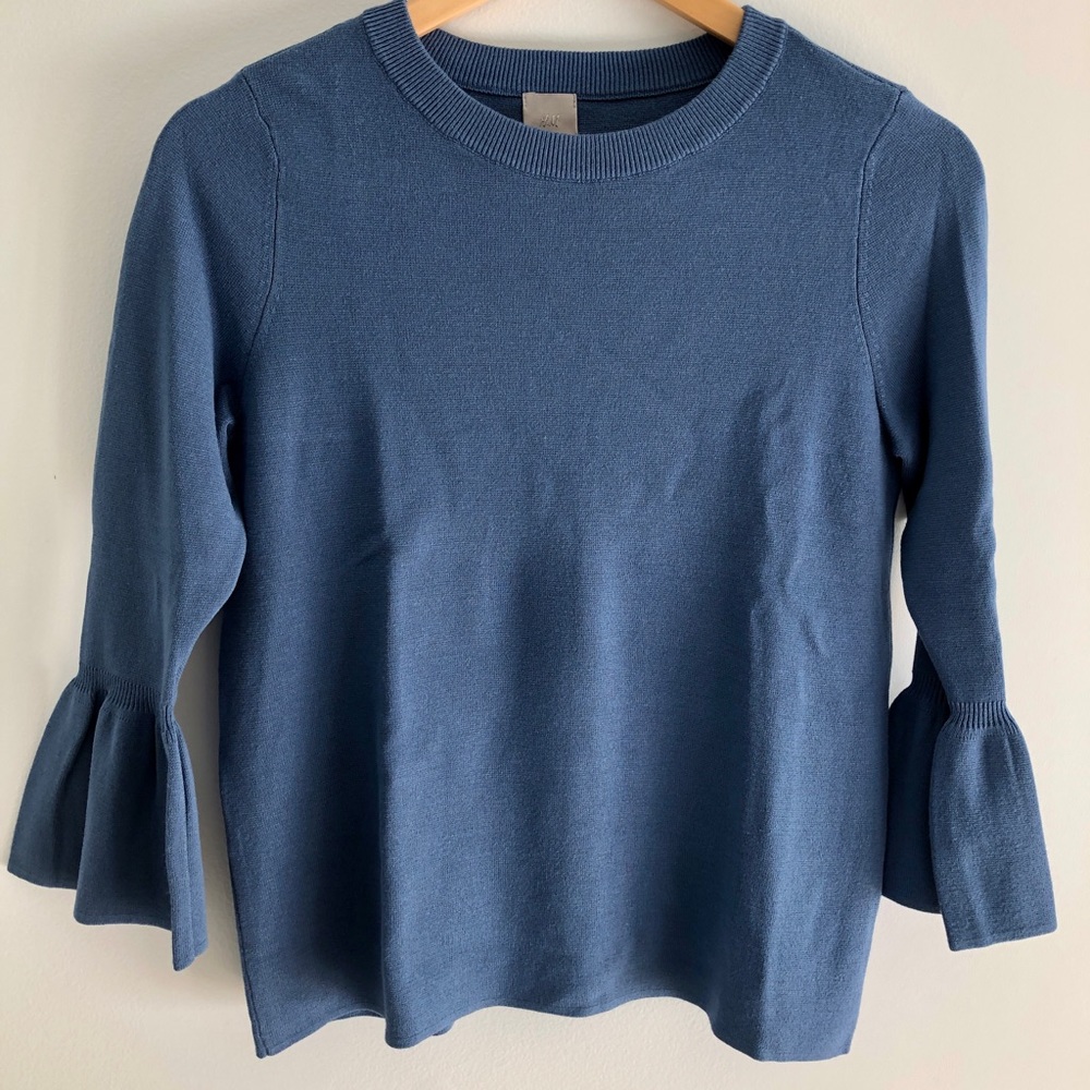 H&M Sweater NWOT Small